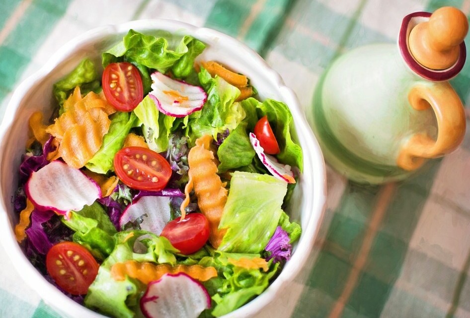 grilled salad and dressing