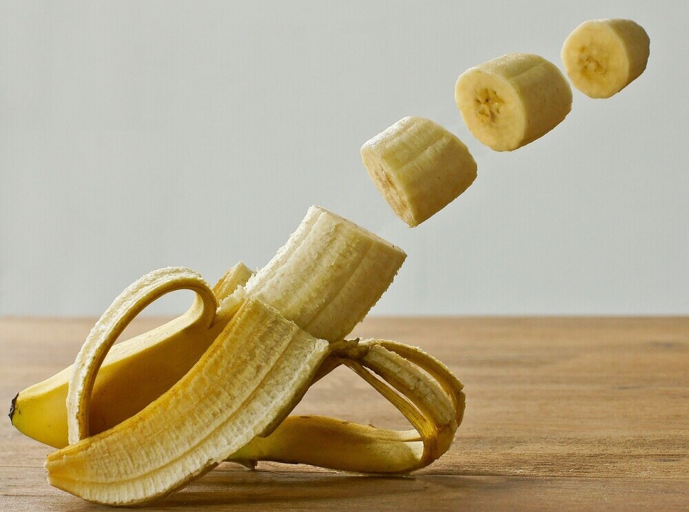Fresh bananas