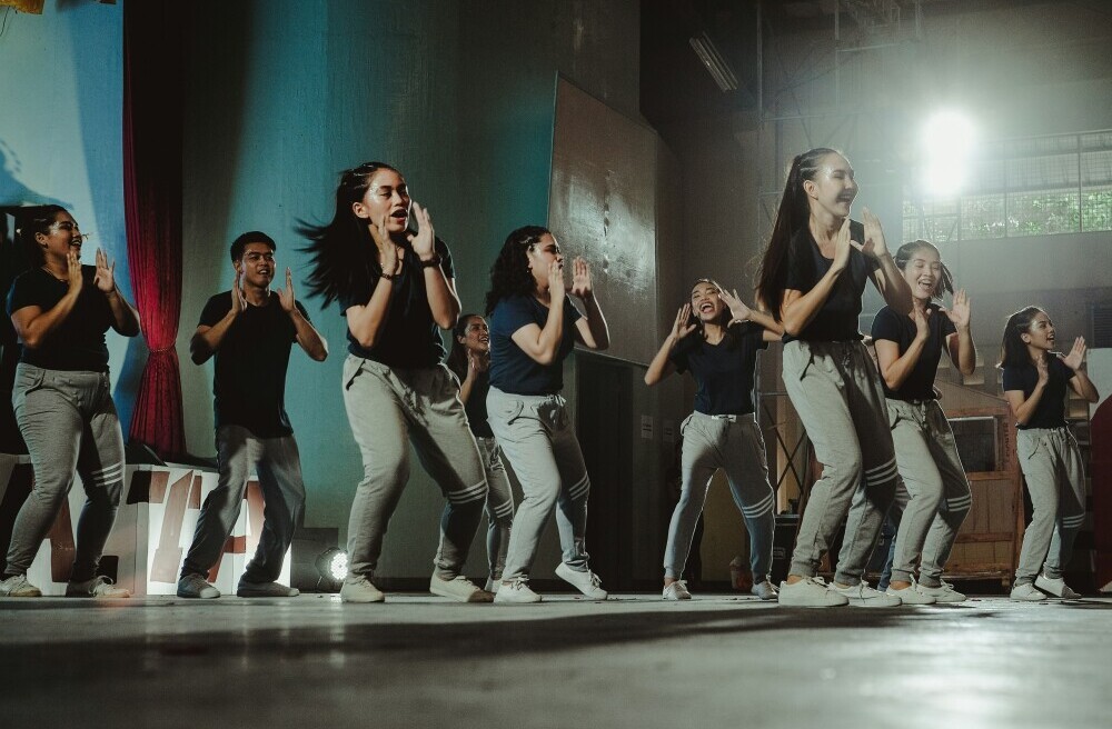 students doing a street dance