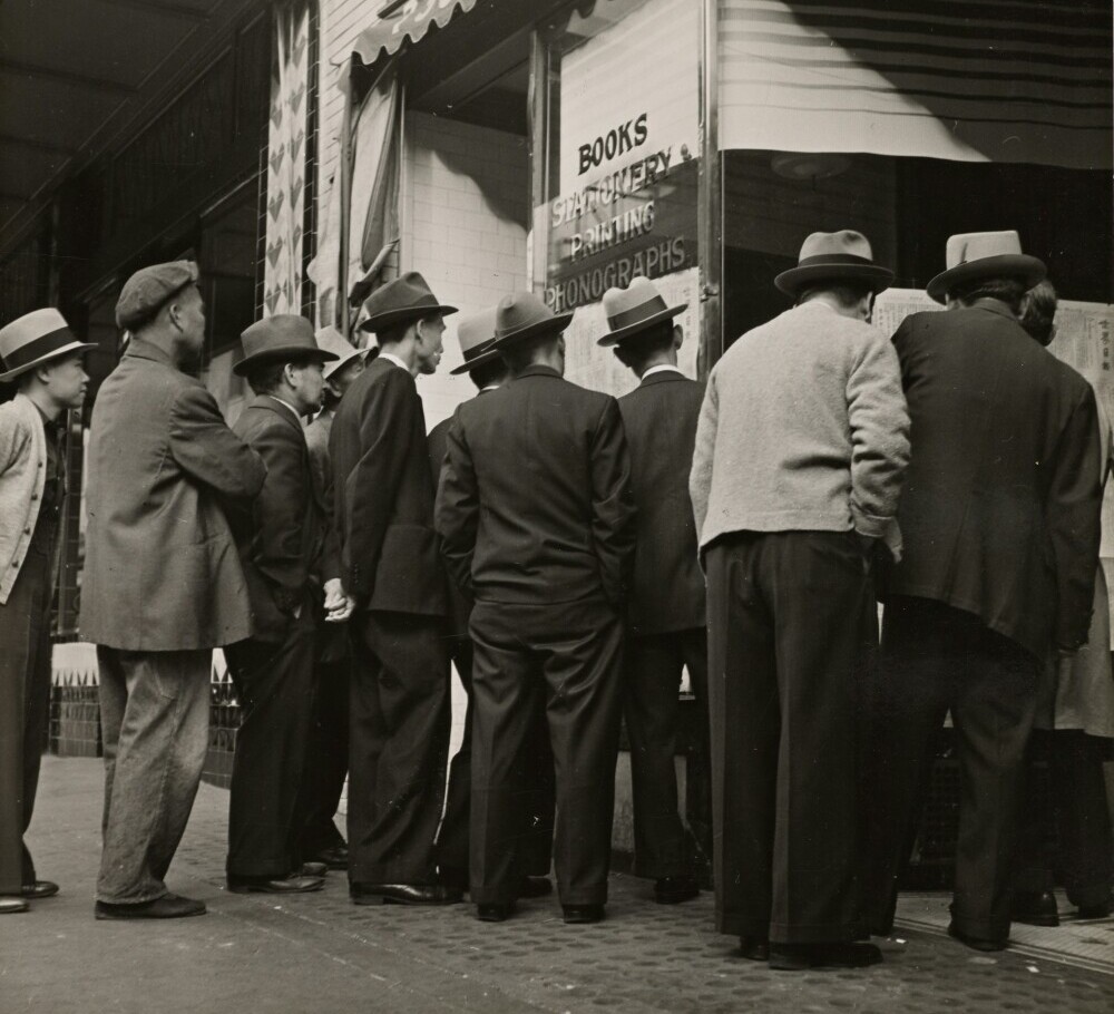 Men in 1930s USA waiting for work
