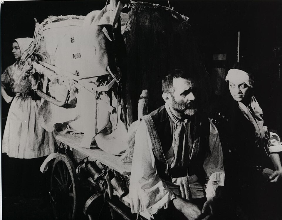 Mother Courage production