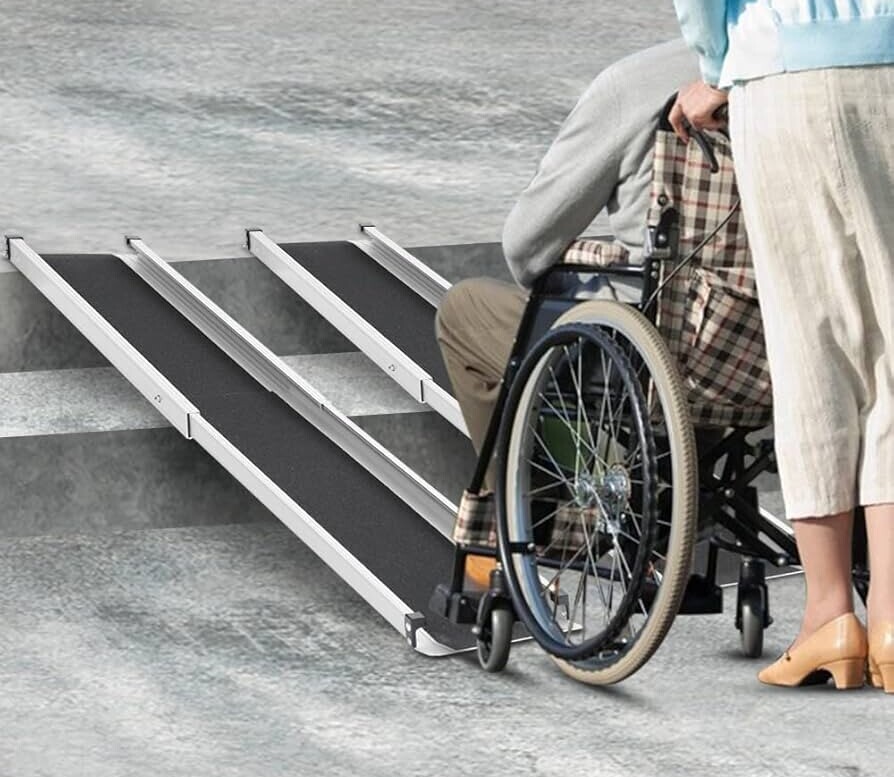 2PCS Gardhom Telescopic Wheelchair Ramp