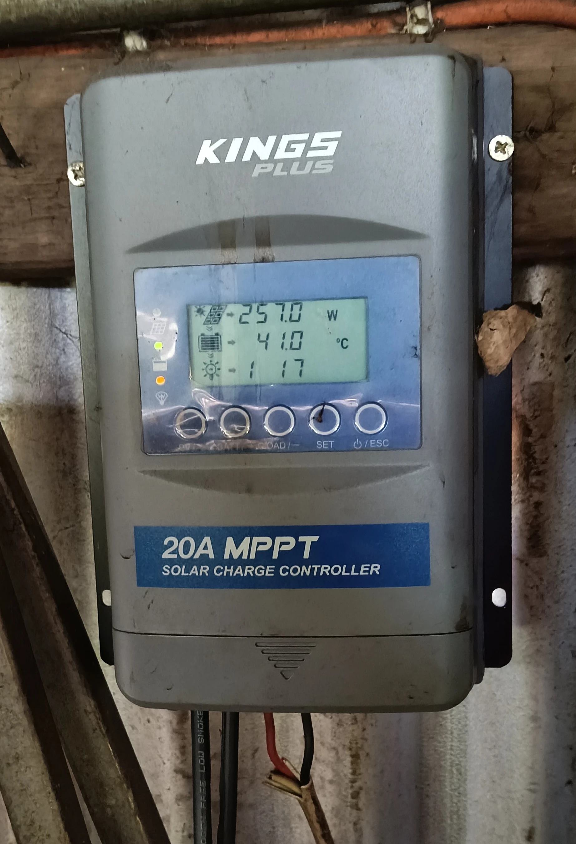 20amp solar charge controller Reference 1785147858 Display 1785147876 Cropped