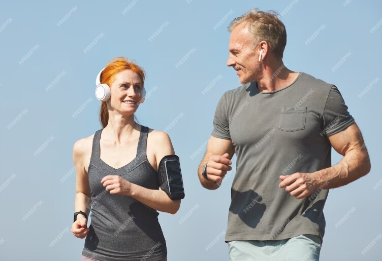 Top Benefits Of Fitness Trackers For Older Adults