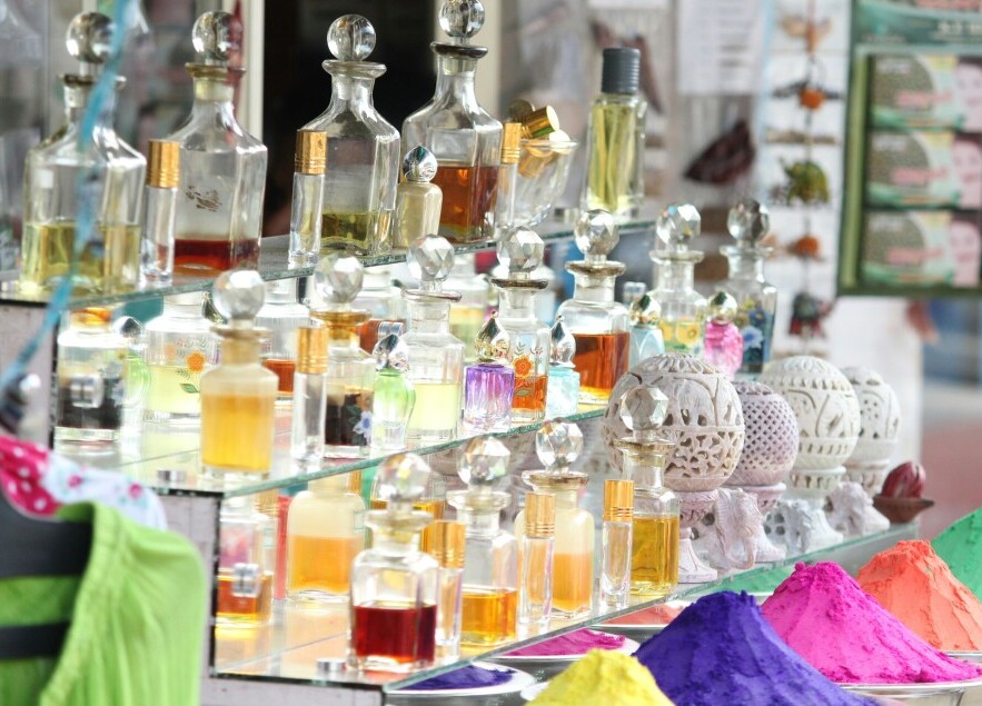 Advantages of Perfume Subscription Services