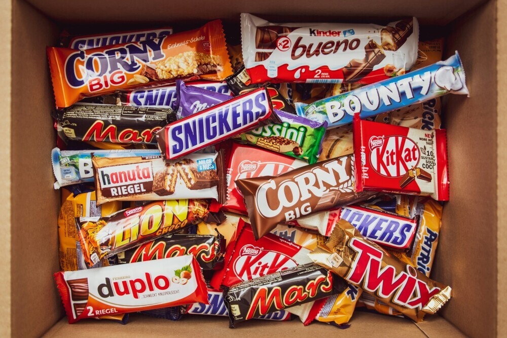 Different brands of choclate.