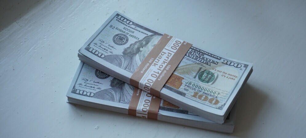 Bundles of US dollar in affiliate marketing commission