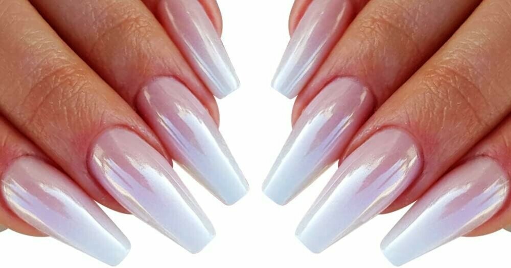 White Pearl Chrome Nail Powder - Aurora Shimmer Clear Nail Powder Mermaid Iridescent Chrome Pigment Powder for Nails, Gifts for Women Nail Glitter for Nail Art Manicure DIY Salon