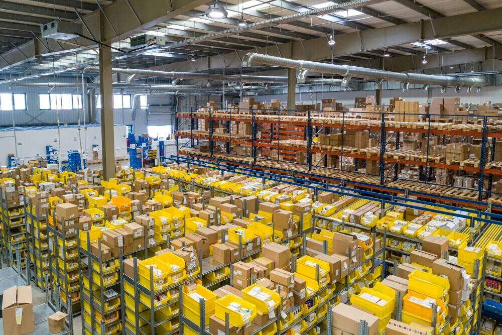 Amazon Distribution Hub