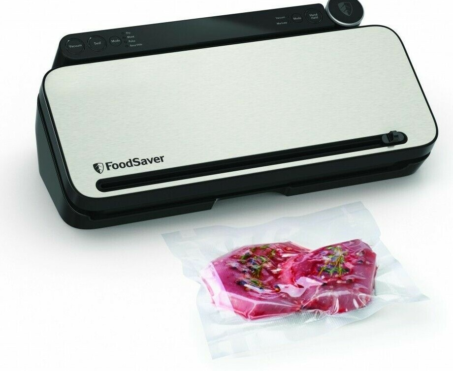 vacuum sealer from Food Saver