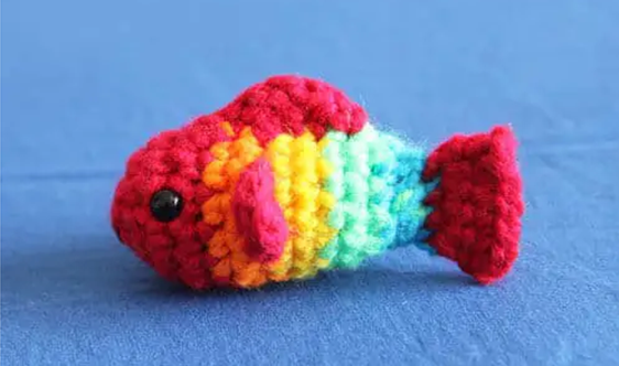 Unleash your creativity with 33 free no-sew crochet patterns. From cute animals to quirky designs, perfect for all skill levels. Click to learn more!