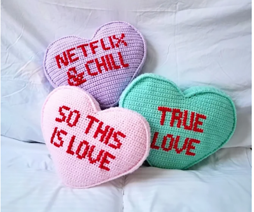 Add a personal touch to Valentine's Day with these quick and free crochet patterns. Click to learn more!