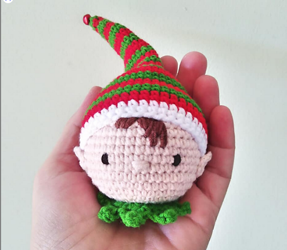 42 reasons to start crocheting this holiday season! Dive into our free tree ornament patterns for a joyous, crafty Christmas.