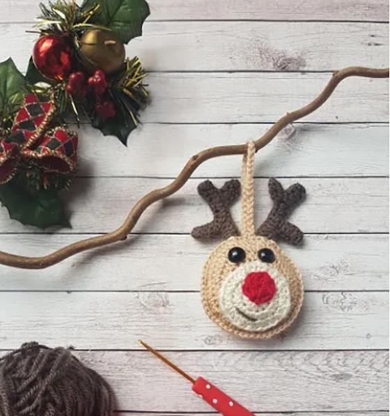 Celebrate the season with 42 crochet ornament patterns. From cute snowflakes to festive angels, find your perfect tree decor!