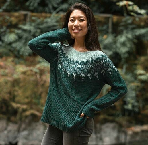 Join us in exploring 40 Free Crochet Sweater Patterns that blend style and comfort. Perfect for crafters eager to expand their crochet repertoire!
