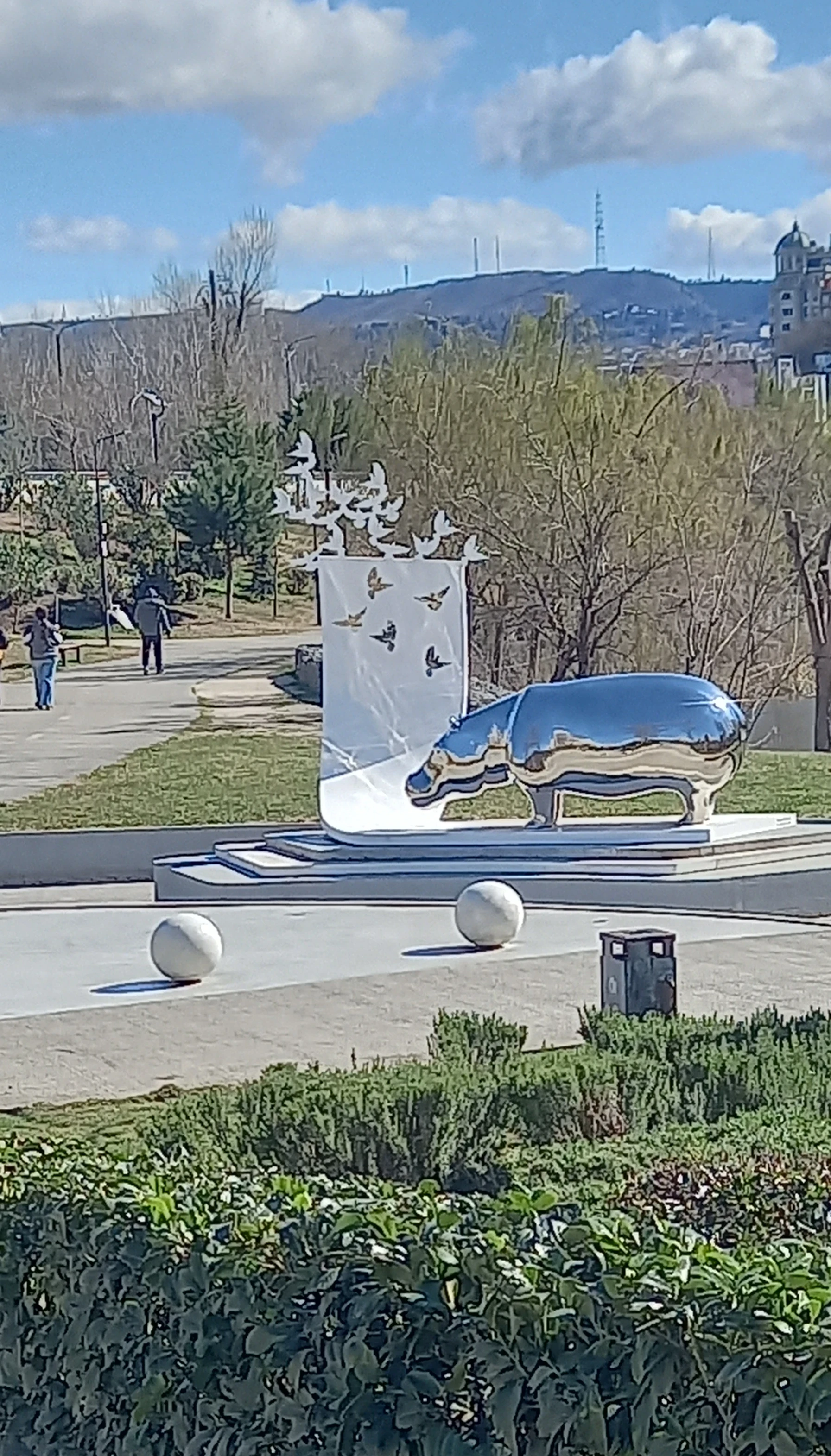 Begi the hippo statue