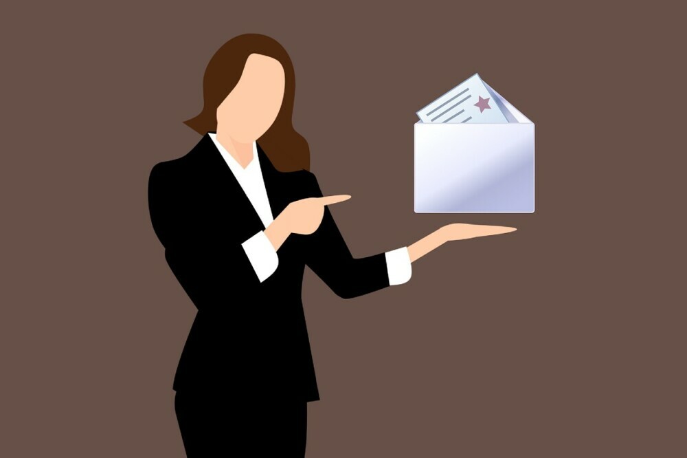 digital image of lady with mail