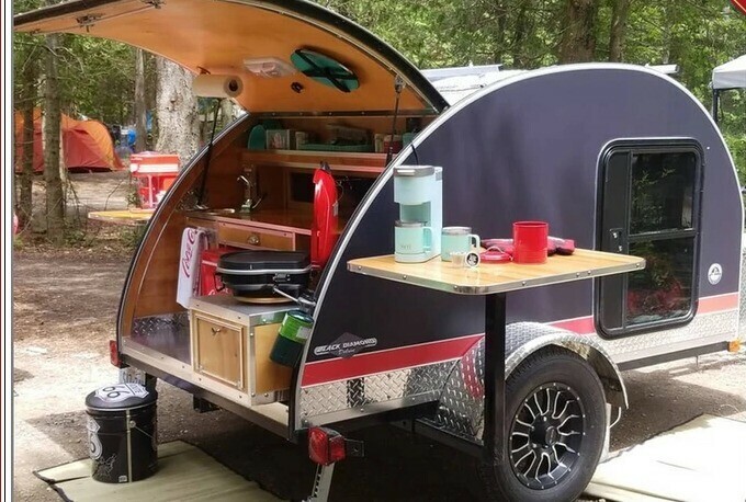 Allure of Teardrop Travel Trailers: Compact Comfort in 2024