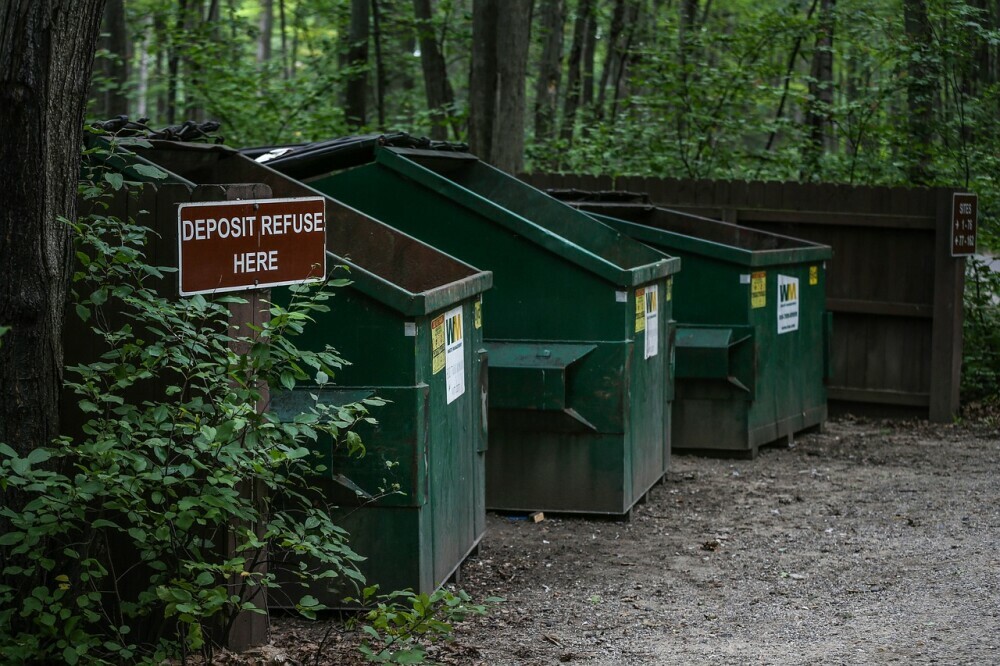 leave no trace - dump your trash