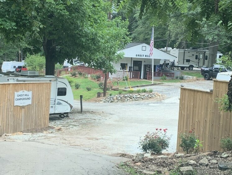 Ghosthill Campground entrance