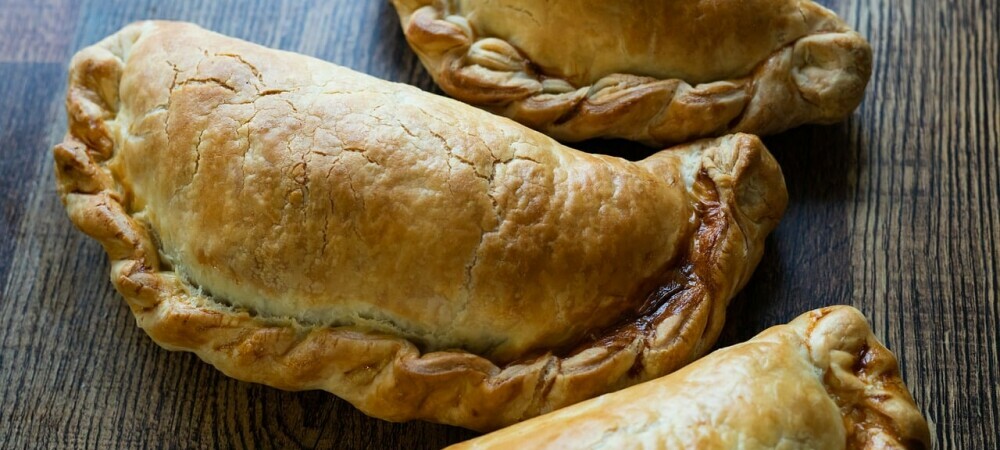 Mmm, Cornish Pasty... Mmm, Cornish Pasty...