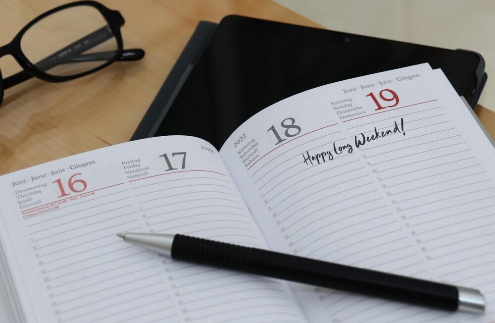 A calendar marking a long weekend.