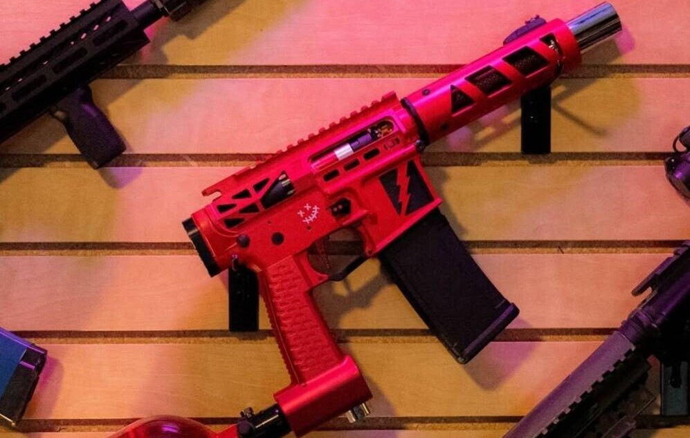 Costume airsoft gun