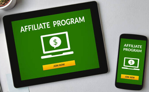 Creating Passive Income Streams Through Affiliate Marketing image 3 laptop and mobile with affiliate programs make xtra money online