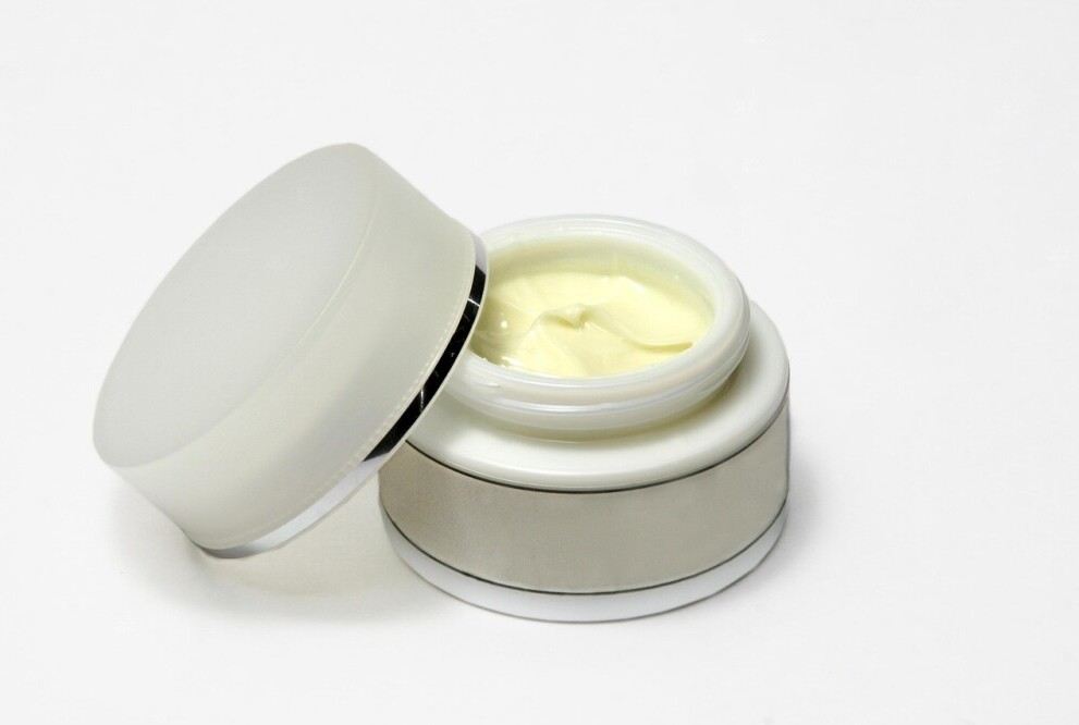 Skin cream 