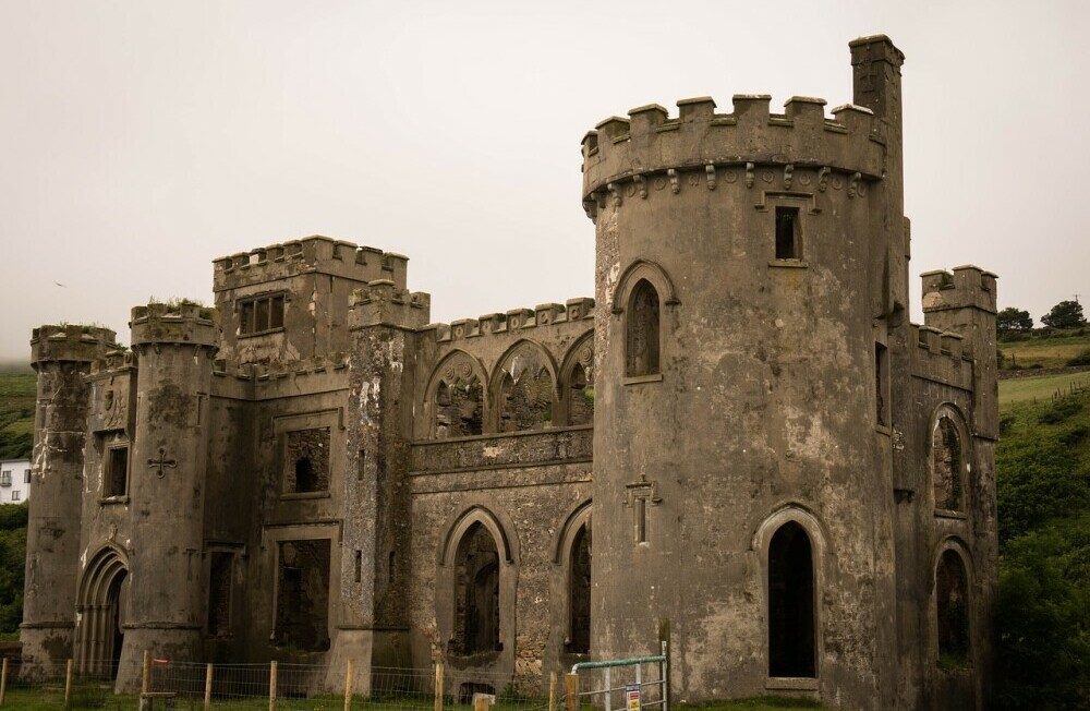 Ireland's oldest castles