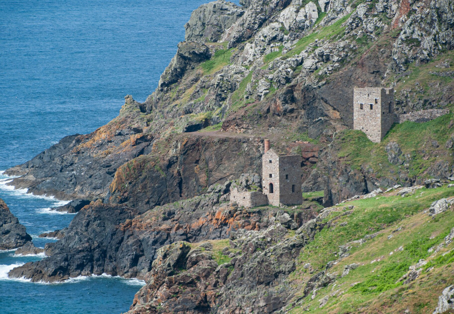 Cornish mines taken with Nikon D700