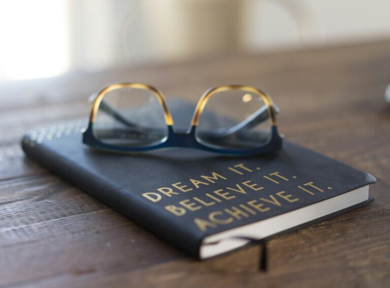 10 Empowering Quotes