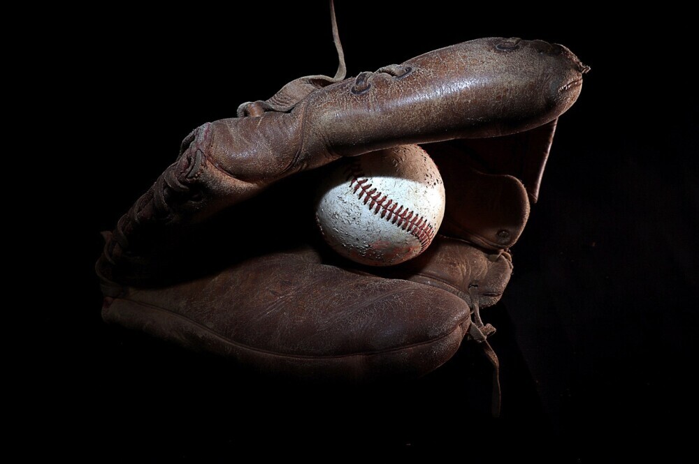 Vintage Sports Memorabillia Like This Early Baseball Glove