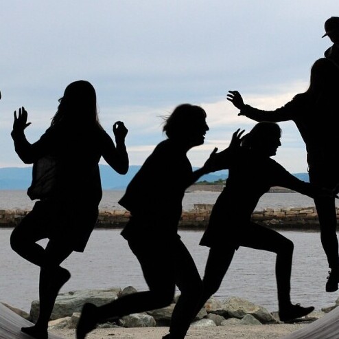 teens running
