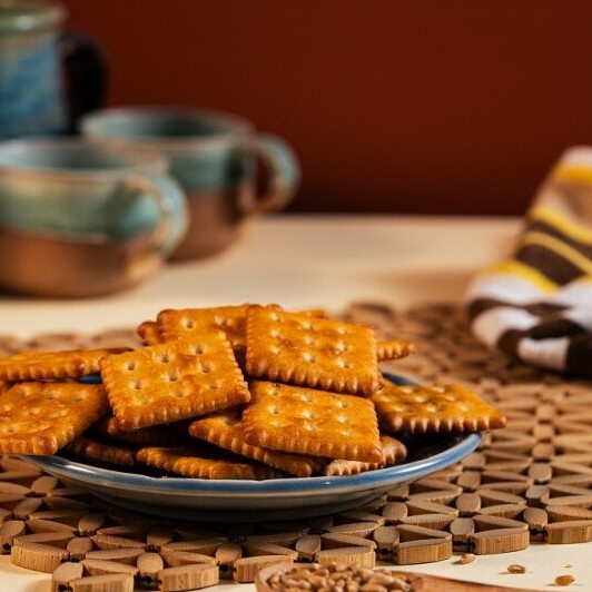 plate of cracker snacks