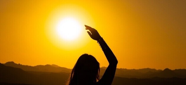 Girl Looking a the Sun