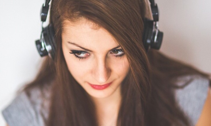 Girl listening music